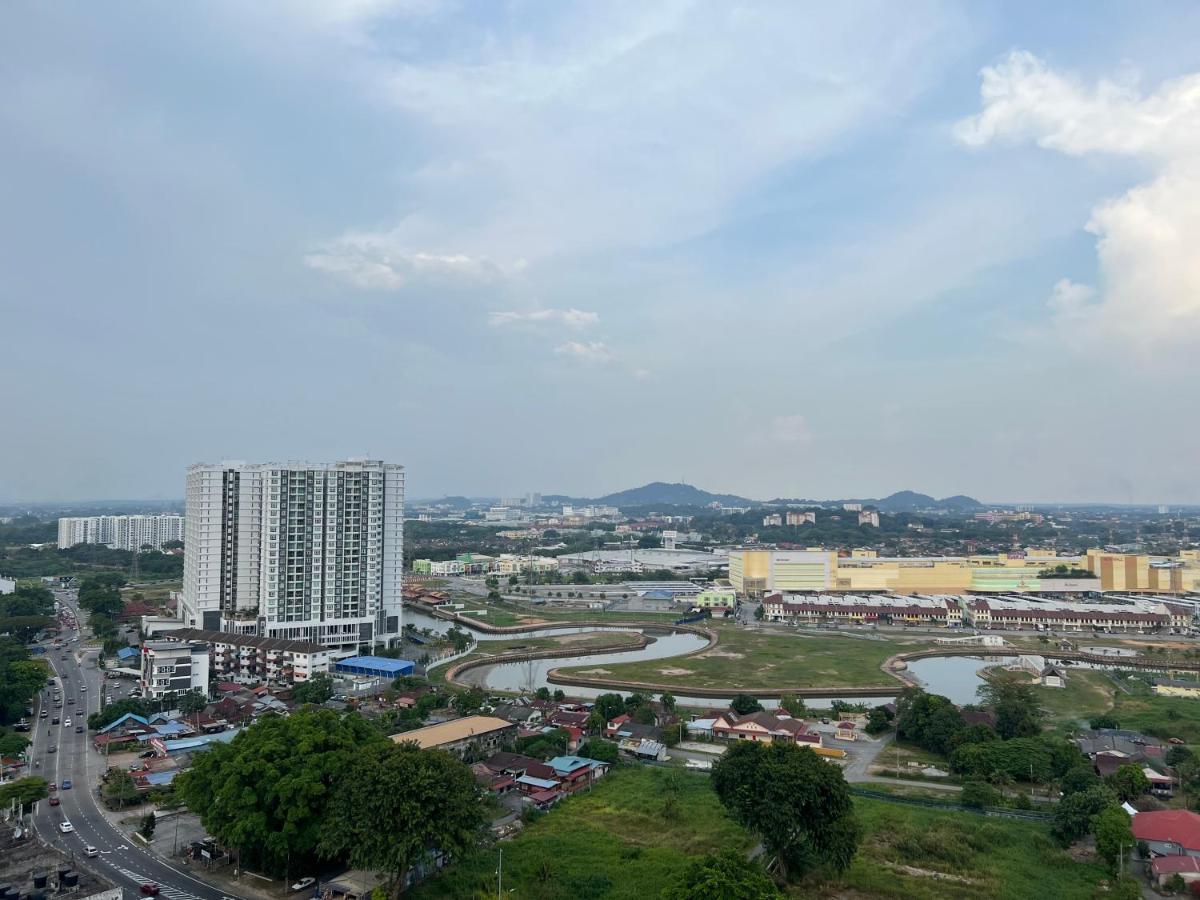 New!! Loving Night Novo 2Br 4-9Pax I Jonker I Netflix I Family Apartamento Malacca Exterior foto