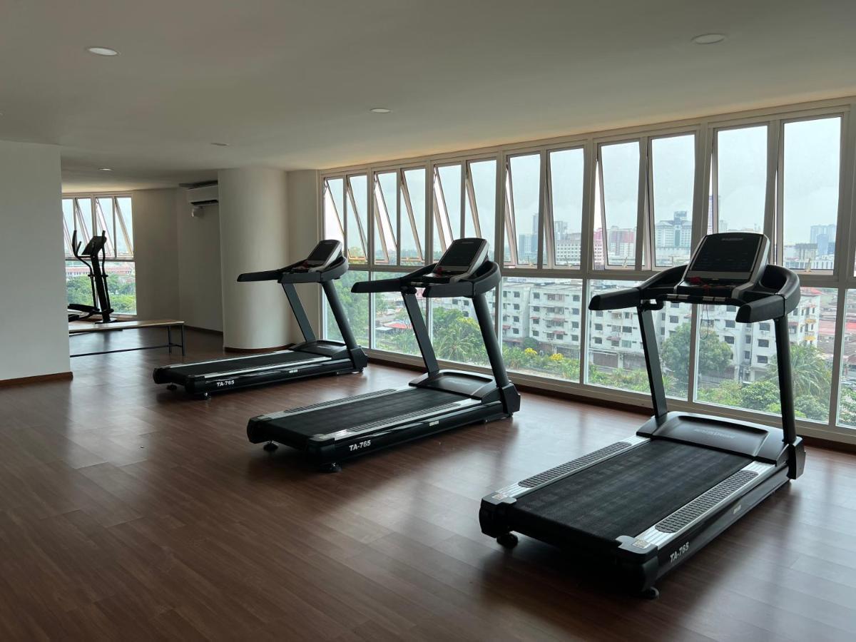 New!! Loving Night Novo 2Br 4-9Pax I Jonker I Netflix I Family Apartamento Malacca Exterior foto