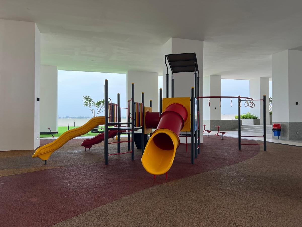 New!! Loving Night Novo 2Br 4-9Pax I Jonker I Netflix I Family Apartamento Malacca Exterior foto