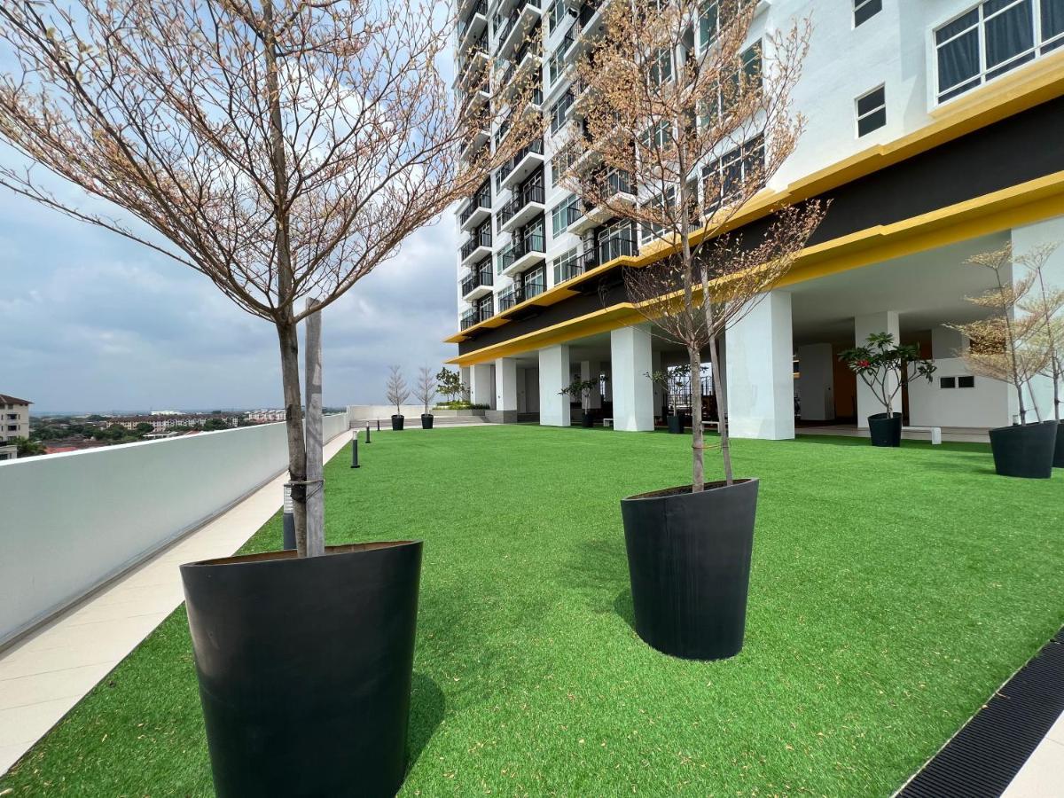 New!! Loving Night Novo 2Br 4-9Pax I Jonker I Netflix I Family Apartamento Malacca Exterior foto